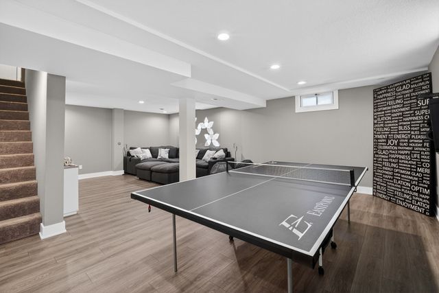 3877 92nd Drive, Urbandale, IA 50322