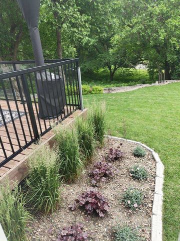 3877 92nd Drive, Urbandale, IA 50322