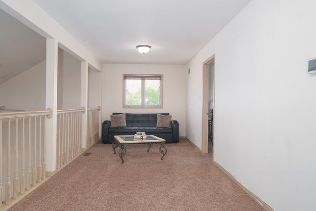 22021 Neptune Lane, Richton Park, IL 60471