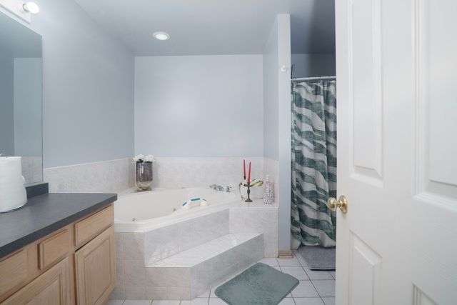 22021 Neptune Lane, Richton Park, IL 60471