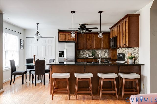 9371 Deerlake Dr, New Kent, VA 23124