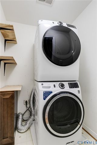 9371 Deerlake Dr, New Kent, VA 23124