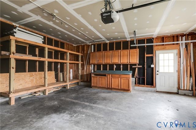 9371 Deerlake Dr, New Kent, VA 23124