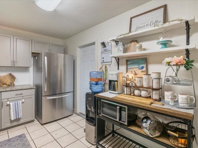 4609 Calvin Dr, Corpus Christi, TX 78411