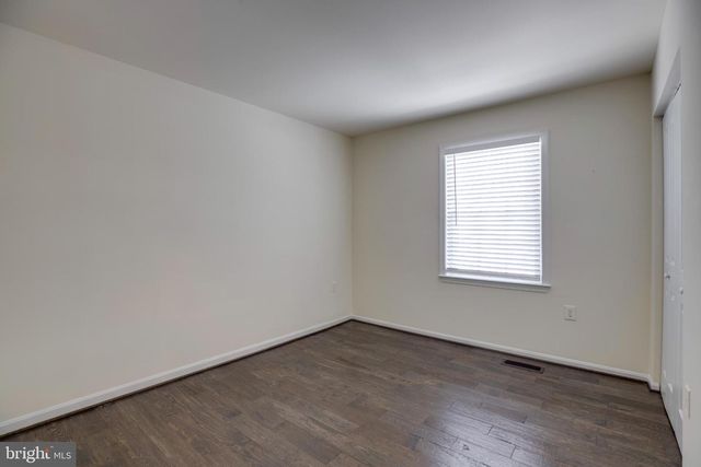 5772 CROWNLEIGH CT, Burke, VA 22015