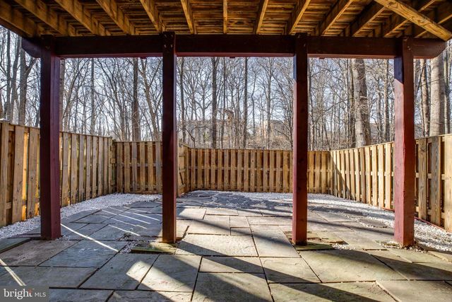 5772 CROWNLEIGH CT, Burke, VA 22015