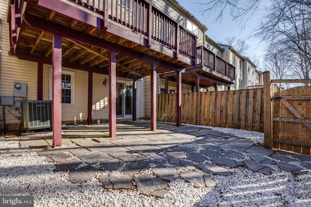 5772 CROWNLEIGH CT, Burke, VA 22015