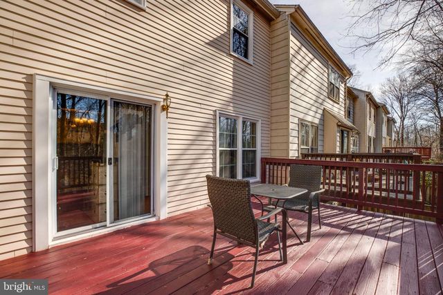 5772 CROWNLEIGH CT, Burke, VA 22015