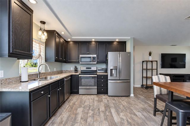 735 SCOTT LAKE VILLAGE S, Lakeland, FL 33813