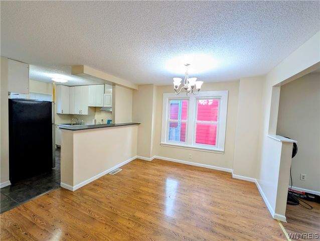 591 Longmeadow Road, Amherst, NY 14226