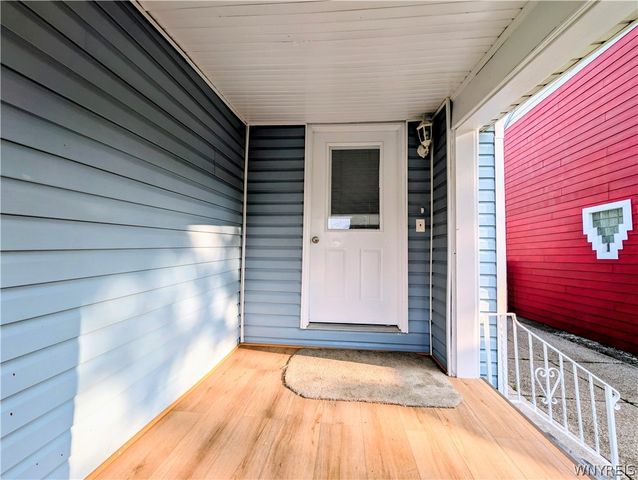 591 Longmeadow Road, Amherst, NY 14226
