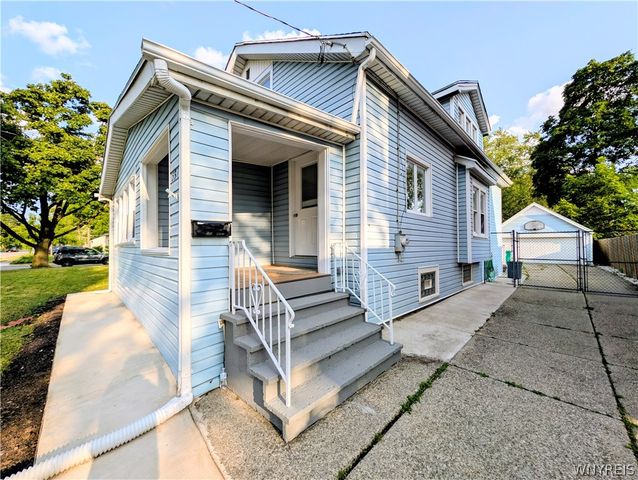 591 Longmeadow Road, Amherst, NY 14226