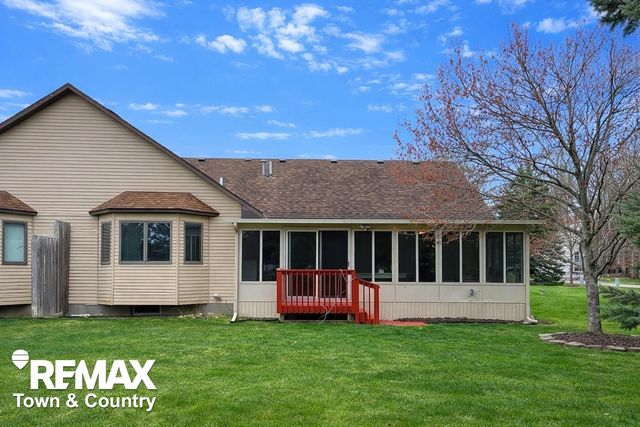 6112 Oak Creek Drive, Swartz Creek, MI 48473