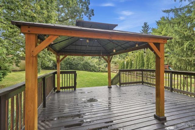 3282 South Cove Court, Deerfield Twp., OH 45039
