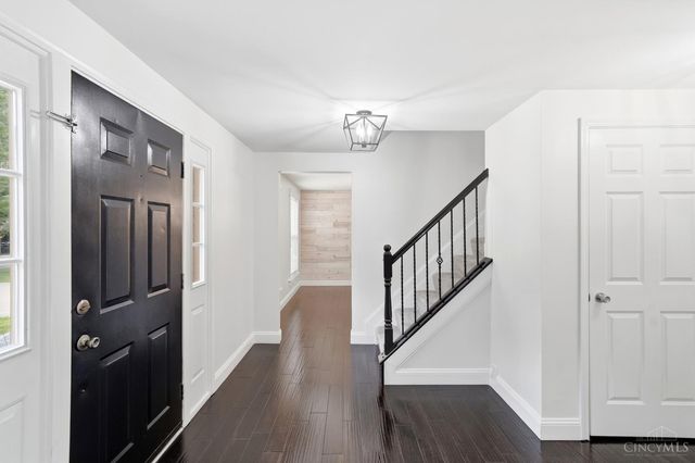 3282 South Cove Court, Deerfield Twp., OH 45039