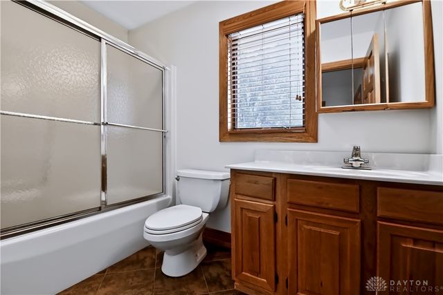 7051 Studebaker Road, Tipp City, OH 45371