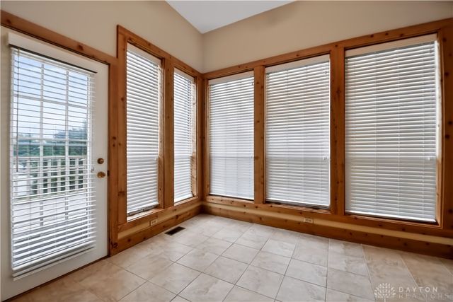 7051 Studebaker Road, Tipp City, OH 45371