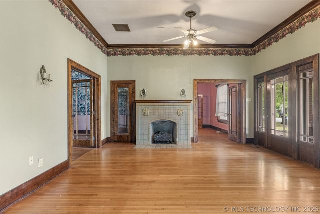 221 W Pecan Street, Coweta, OK 74429