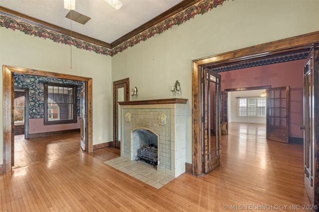 221 W Pecan Street, Coweta, OK 74429