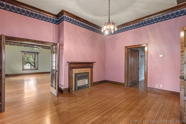 221 W Pecan Street, Coweta, OK 74429