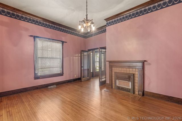 221 W Pecan Street, Coweta, OK 74429