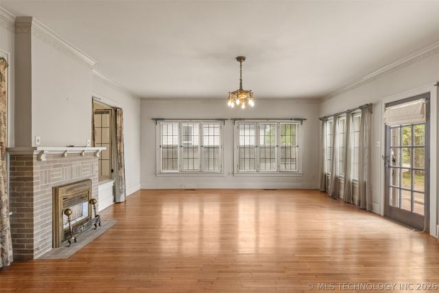 221 W Pecan Street, Coweta, OK 74429