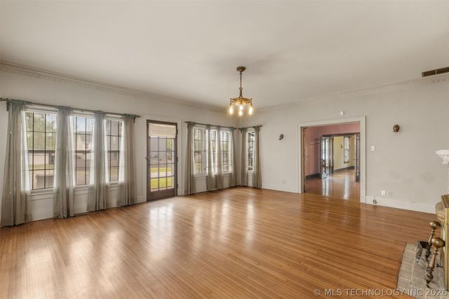 221 W Pecan Street, Coweta, OK 74429