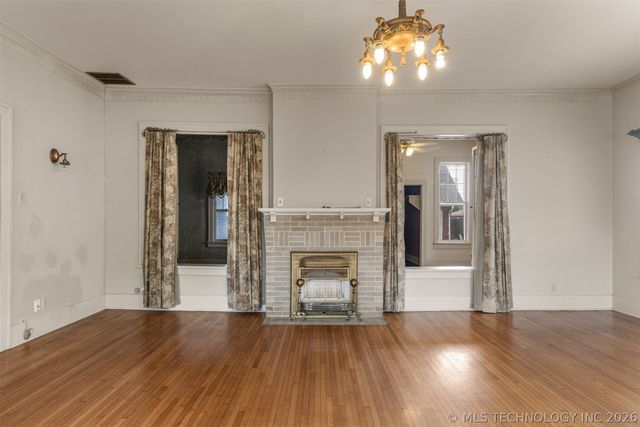 221 W Pecan Street, Coweta, OK 74429