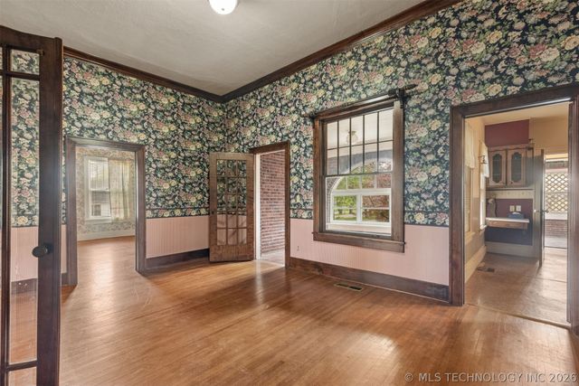 221 W Pecan Street, Coweta, OK 74429
