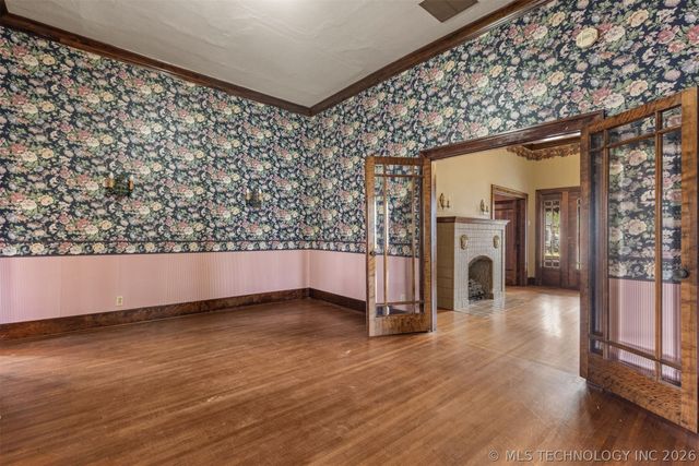 221 W Pecan Street, Coweta, OK 74429
