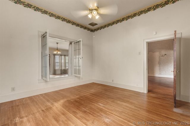 221 W Pecan Street, Coweta, OK 74429