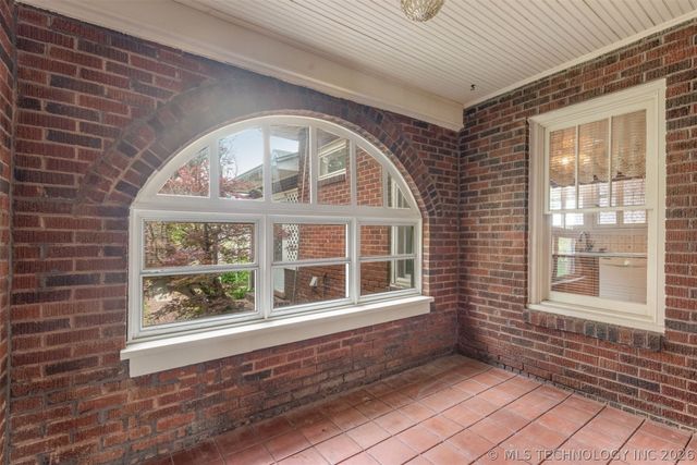 221 W Pecan Street, Coweta, OK 74429