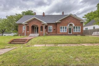 221 W Pecan Street, Coweta, OK 74429