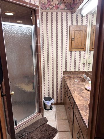 1600 Mc Minn, Mount Pleasant, TX 75455