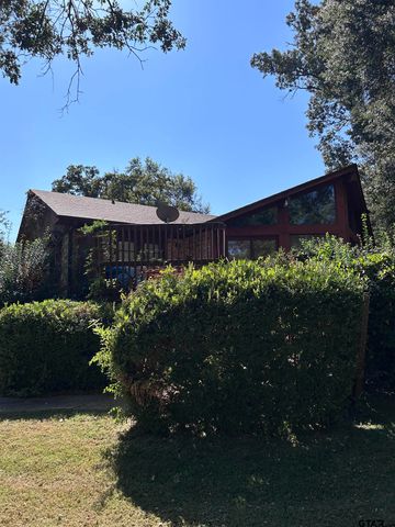 1600 Mc Minn, Mount Pleasant, TX 75455