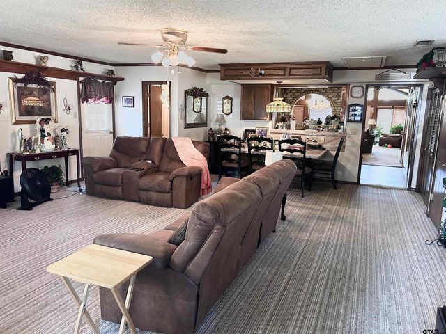 1600 Mc Minn, Mount Pleasant, TX 75455