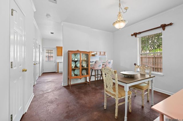 4146 Jefferson Woods Dr, Baton Rouge, LA 70809