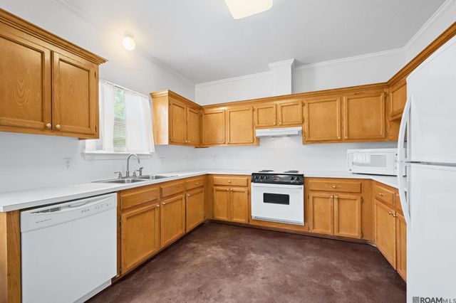 4146 Jefferson Woods Dr, Baton Rouge, LA 70809