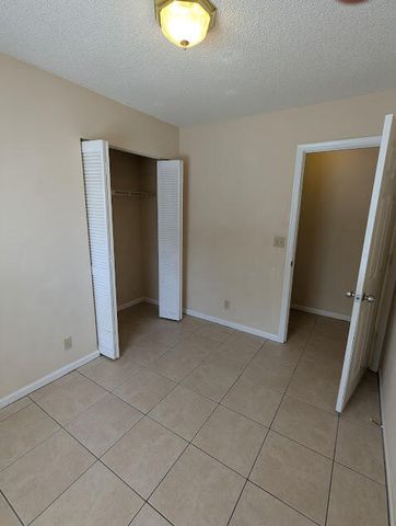 1157 Hyacinth Place, Wellington, FL 33414