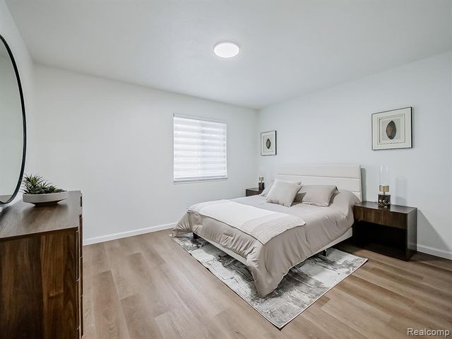 40335 Plymouth Road 104, Plymouth, MI 48170