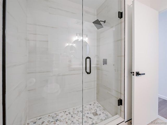 40335 Plymouth Road 104, Plymouth, MI 48170