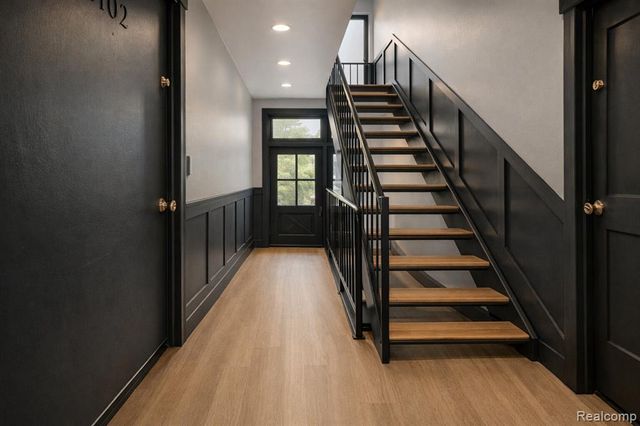 40335 Plymouth Road 104, Plymouth, MI 48170