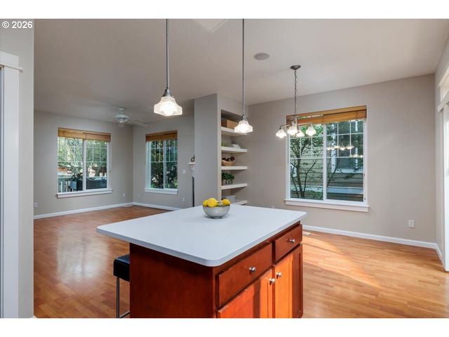 16036 Sw GAGE Ln, Beaverton, OR 97006