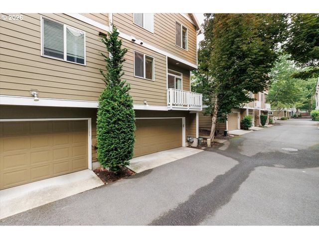 16036 Sw GAGE Ln, Beaverton, OR 97006