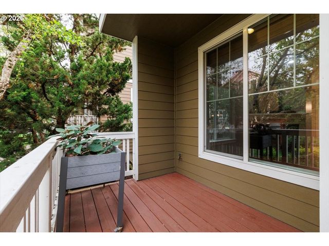 16036 Sw GAGE Ln, Beaverton, OR 97006