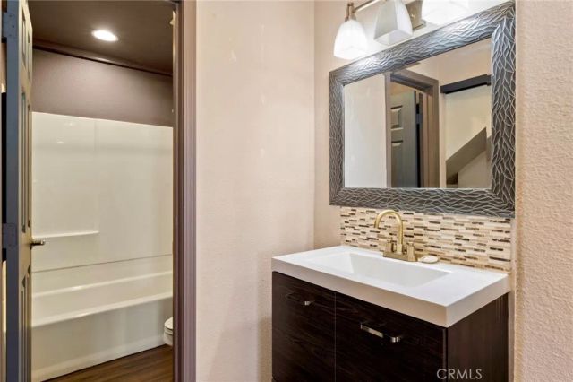 1509 Stanley 204, Long Beach, CA 90804