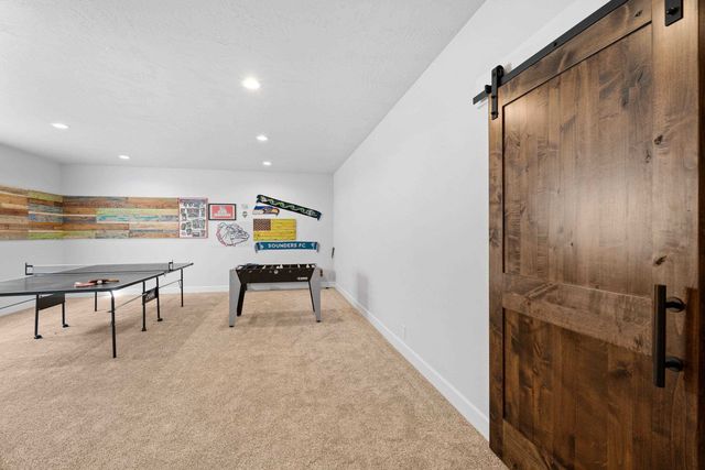 19631 E Buckeye Ave, Otis Orchards, WA 99027