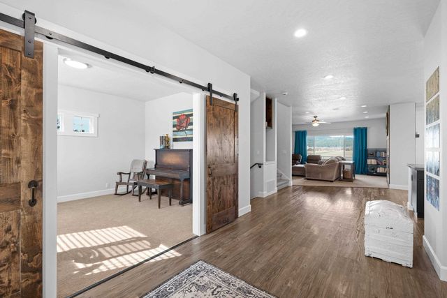 19631 E Buckeye Ave, Otis Orchards, WA 99027