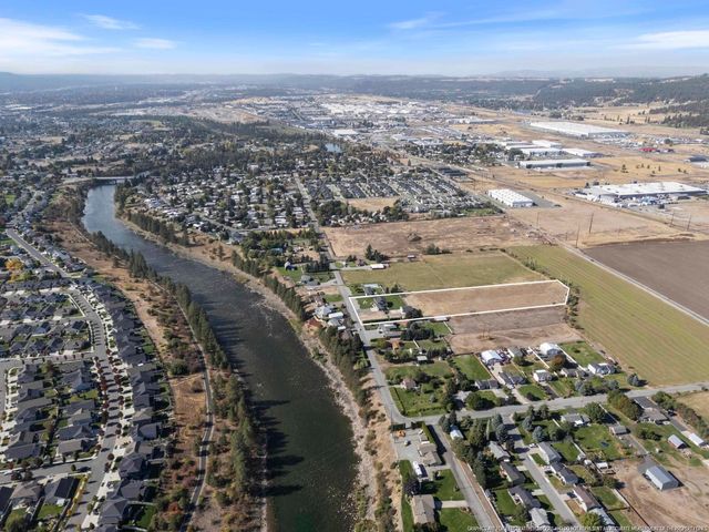 19631 E Buckeye Ave, Otis Orchards, WA 99027