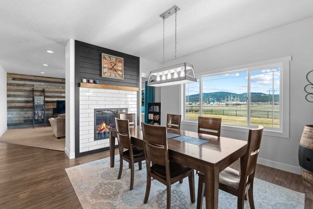 19631 E Buckeye Ave, Otis Orchards, WA 99027